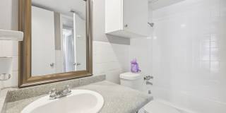 Premier Gardens Apt. Gallery 39