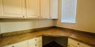 1100 Lutyens Ln Gallery 11