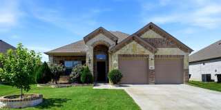 686 Navasota Drive Gallery 1