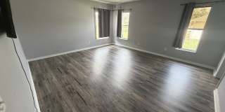 1325 Oakwood Ct Gallery 14