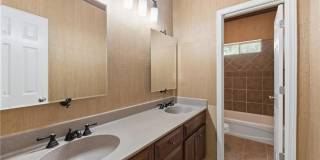 6421 Crown Forest Court Gallery 28