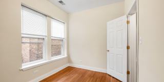 4934 S. King Drive #2 Gallery 14