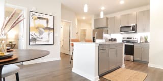 The Ravelle at Ridgeview Gallery 7