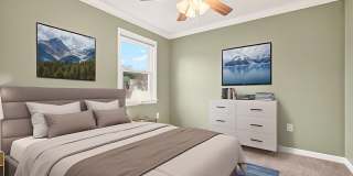 Quiet Retreat, Prime Location! Gallery 16
