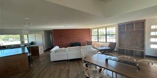 5400 Ridgeline Drive Gallery 6