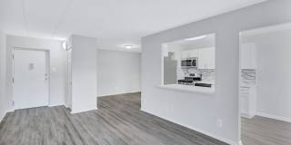 Cityside Huntington Metro Apartments - Affordable Housing Gallery 2