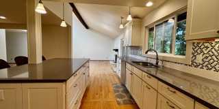 Amazing Lake Forest Park Home Gallery 3