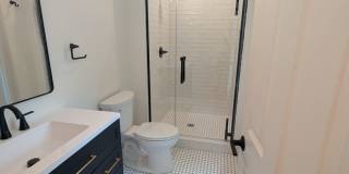Beautifully Renovated, Elegant Apartments in Historic Covington Gallery 14