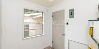 Updated 3 Bedroom/2 Bathroom Home in Mobile! Updated 3 Bedroom/2 Bathroom Home in Mobile! Gallery 39