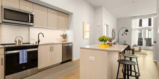 Avenue 34 Gallery 12