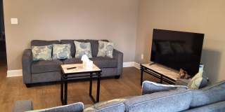 Knoxville 37921 - Fully Furnished - 3 bedroom, 2 bath home - Contact Sharon Arnwine (865) 313-7215 Gallery 4