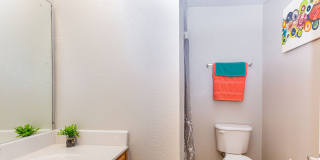 Cameron Run Apartment Homes Gallery 12