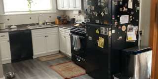 3 Bed 1 Bath Colonial Gallery 1