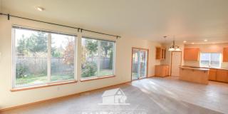 Spacious home in a fantastic Tumwater neighborhood! Gallery 7