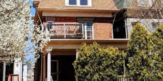 Spacious Two Story duplex on Walnut Street! Spacious Two Story duplex on Walnut Street! Gallery 1