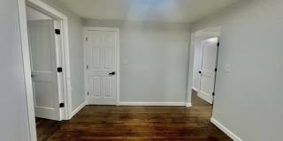 100 Holmes Avenue Gallery 15