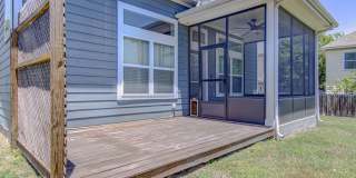 Elegant 4BR Home with Bonus Room & Designer Finishes Elegant 4BR Home with Bonus Room & Designer Finishes Gallery 34