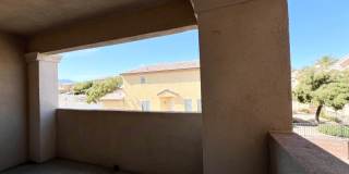 CHARMING FURNISHED 3BD/2BA CONDO W/ 2-CAR GARAGE! NEW FLOORING! Gallery 19