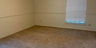 3200 Villa Place Gallery 5