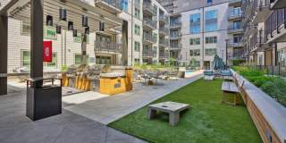 Link Apartments 4th Street Gallery 12