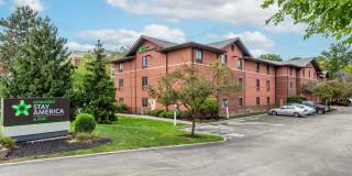 Cleveland - Westlake Gallery 12