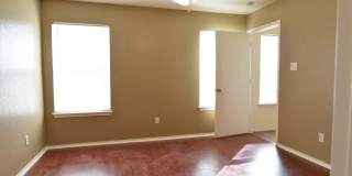 507 E Union Gallery 11