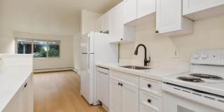 Seasons Apartments Gallery 1