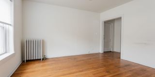 North Center / St. Bens - 2 Bed / 1 Bath - Heat Included Gallery 5