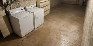 Spacious 6-Bedroom Rental in North Philadelphia | Small Dogs Welcome Gallery 39