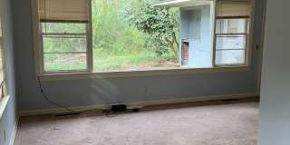 1315 Azalea Gallery 3