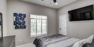 515 Nolan Gallery 27