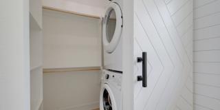 1110 W 22 1/2 St Gallery 19
