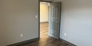 32 Cook Avenue Gallery 10