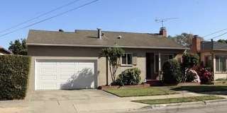 912 Chenault Way Gallery 1