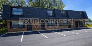 Renovated Spacious 2 Bedroom 1.5 Bath Townhome Gallery 1
