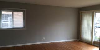 5344 Monroe Street Gallery 10