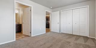 Sawyer Pointe Gallery 50