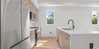 10842 Peach Grove St Gallery 2