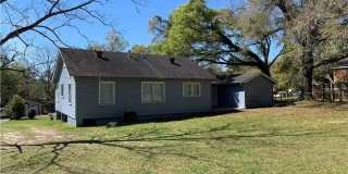 3 Bedroom 1 Bathroom House in Mobile- FIRST MONTH RENT HALF OFF!!! Gallery 8