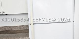 615 82nd St Gallery 26