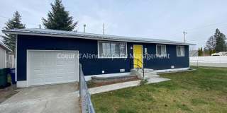 3 bed house on corner lot in Post Falls! Gallery 1