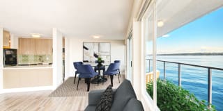 Lakefront on Washington Gallery 5