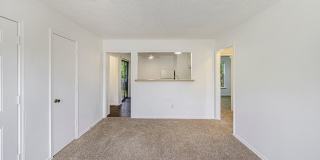 *MOVE IN SPECIAL* $250 Off First Full Month's Rent OR Free 55in TV! Gallery 1