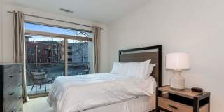 1045 On The Park Apartments Homes Gallery 16