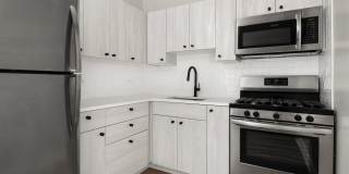 Reside on Clarendon Gallery 13