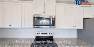 4 BD/3.5 BA plus Bonus Room with Open Floorplan and Fenced Back Yard Gallery 8