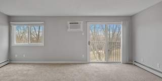 Hillcrest Place Gallery 25