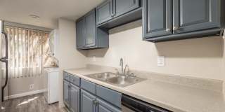 Uptown Square Apartments Gallery 44