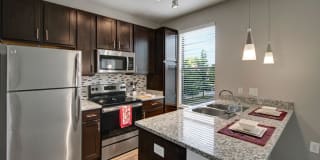 Note 16 Note 16 Gallery 1