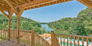 Edgewater on Lanier Gallery 13